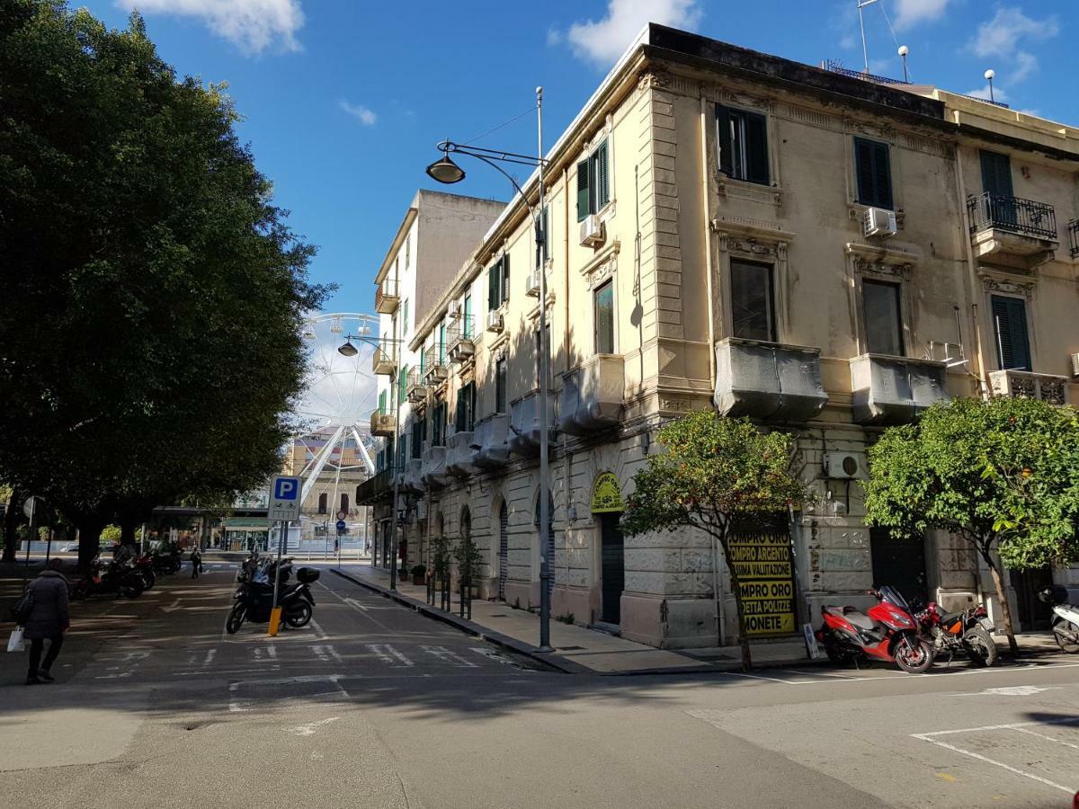 Hotel Le Stanze Di Piazza Cairoli Mesina Exterior foto