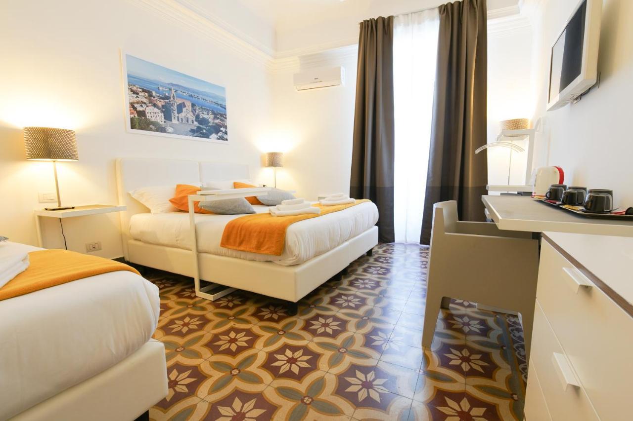 Hotel Le Stanze Di Piazza Cairoli Mesina Exterior foto