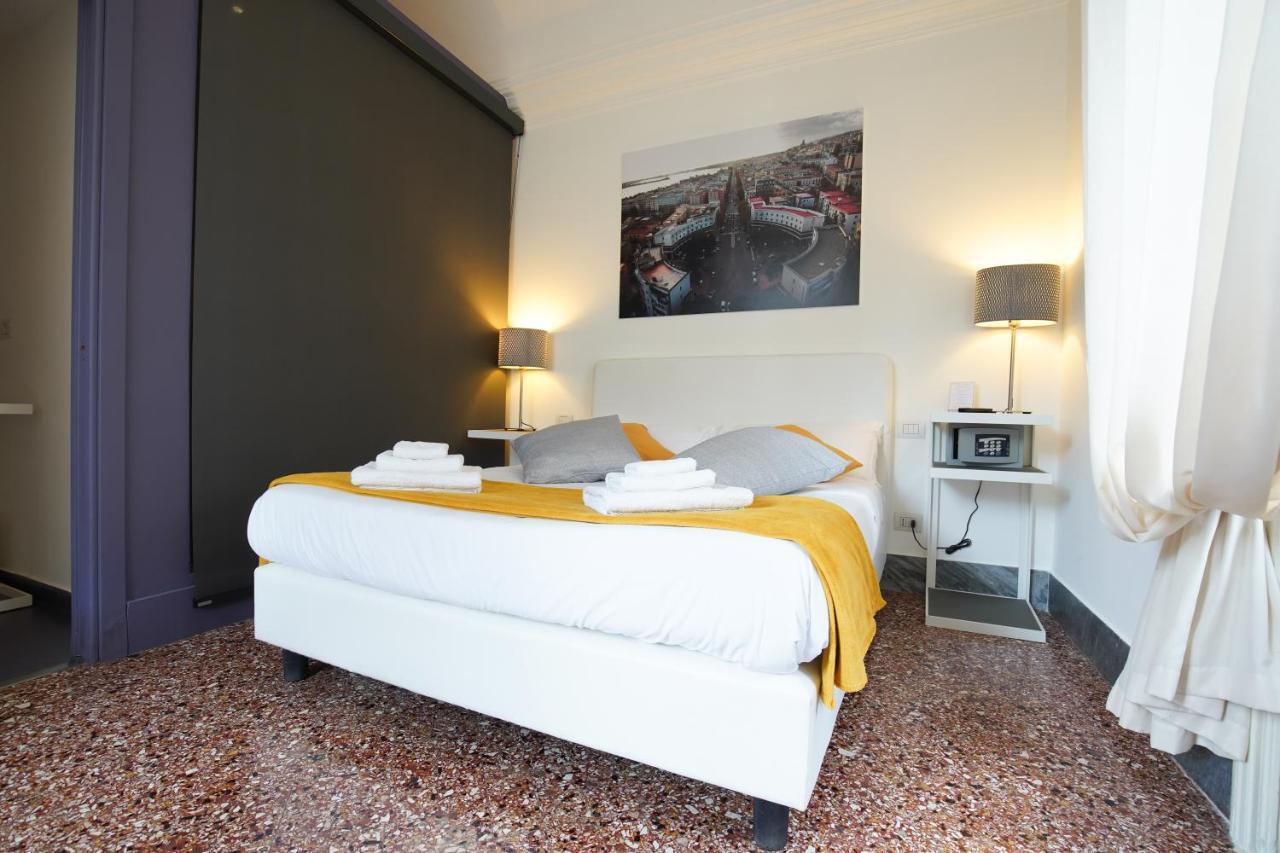 Hotel Le Stanze Di Piazza Cairoli Mesina Exterior foto