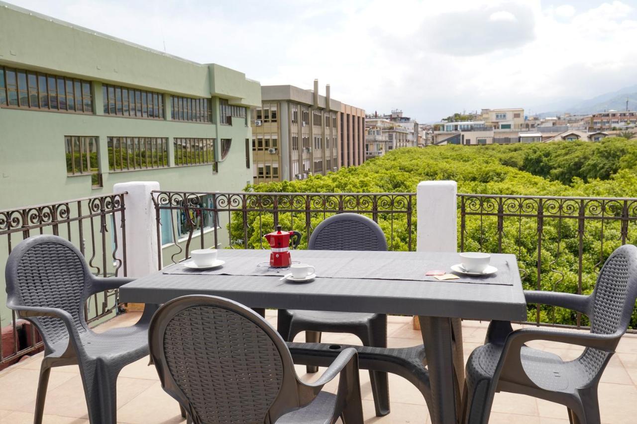 Hotel Le Stanze Di Piazza Cairoli Mesina Exterior foto